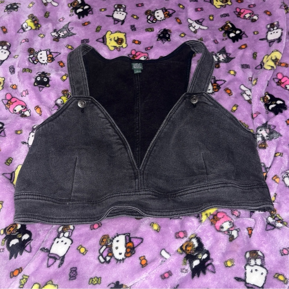 Black Jean top